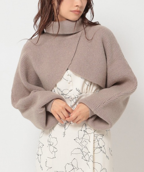 mysty woman（ミスティウーマン）の「前後2WAYショートドルマンニット 255244（ニット/セーター・レディース・ベージュ/グレー/アイボリー/グリーン系・FREE）」の18枚目の写真