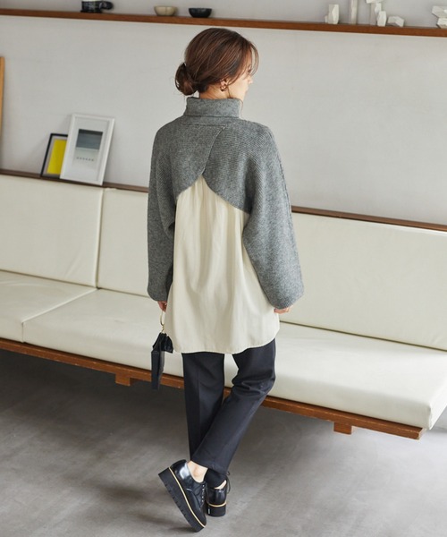 mysty woman（ミスティウーマン）の「前後2WAYショートドルマンニット 255244（ニット/セーター・レディース・ベージュ/グレー/アイボリー/グリーン系・FREE）」の22枚目の写真