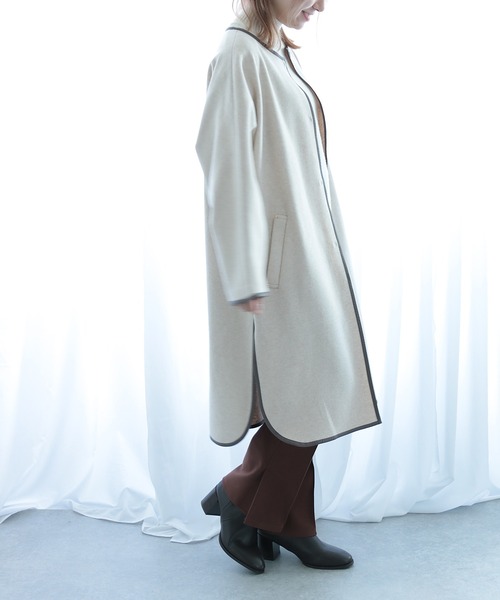 Emilyan（エミリアン）の「【2021AW】圧縮杢ニット・フェイクレザーパイピング・フレアーデザインコート（その他アウター・レディース・ブラウン/ブルー/アイボリー・9号）」の13枚目の写真