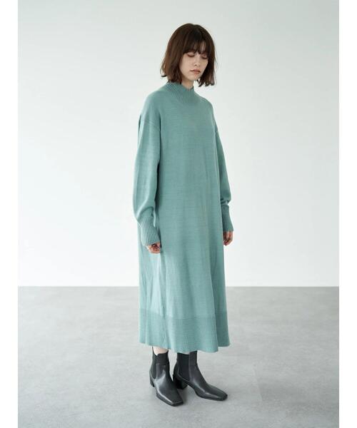 YECCA VECCA(イェッカヴェッカ)の「・バックスリットニットワンピース*(ワンピース・レディース・アイボリー/グリーン/チャコールグレー・FREE)」の11枚目の写真