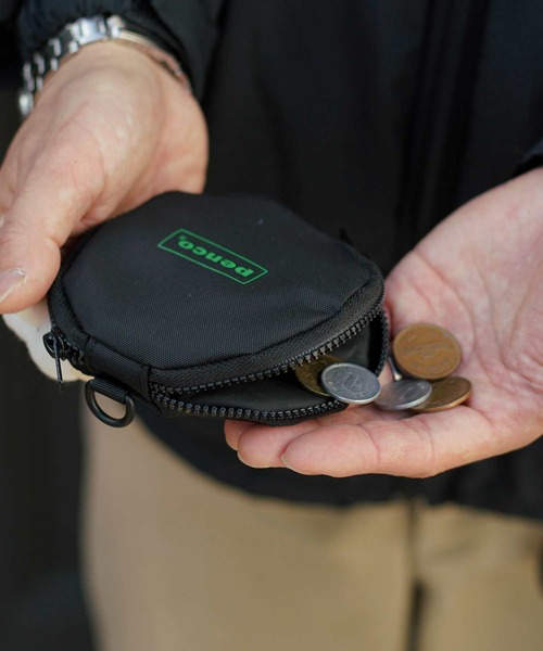 PENCO（ペンコ）の「penco ペンコ ダブルドアパース ミニファスナーポーチ 小物入れ カード コインケース 小銭入れ 丸型（コインケース・メンズ・ホワイト/ベージュ/オレンジ/ネイビー/ダークグリーン/ブラック・FREE）」の3枚目の写真