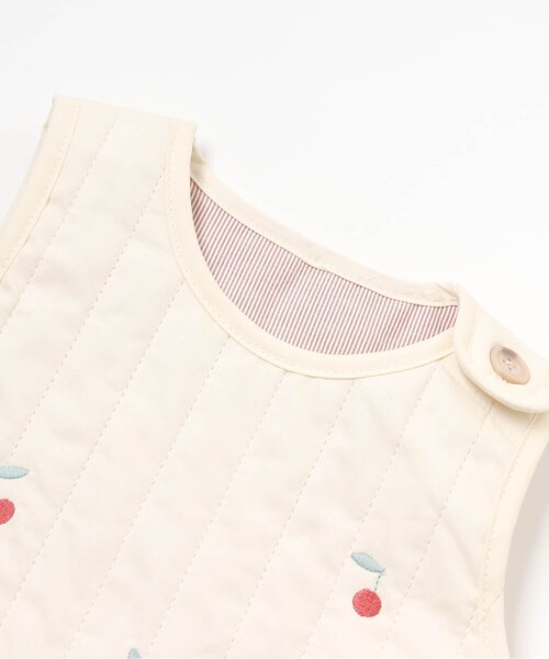 apres les cours（アプレレクール）の「フルーツ刺繍キルティングベスト（ベスト・キッズ・ピンク/オレンジ・90）」の7枚目の写真