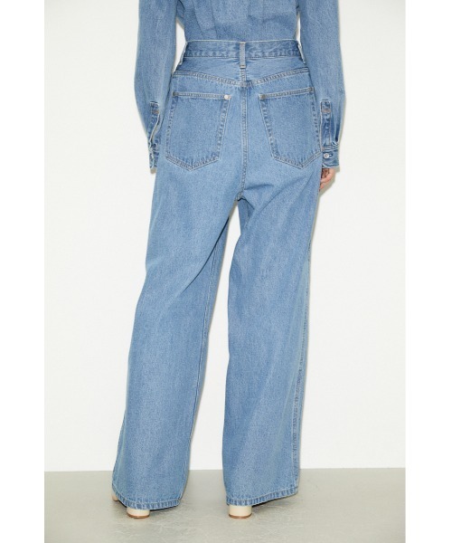 THROW by SLY(スローバイスライ)の「THROW WASHED TUCK WIDE PT タック ワイドパンツ(デニムパンツ・レディース・ライトブルー/ブルー・1/0)」の20枚目の写真