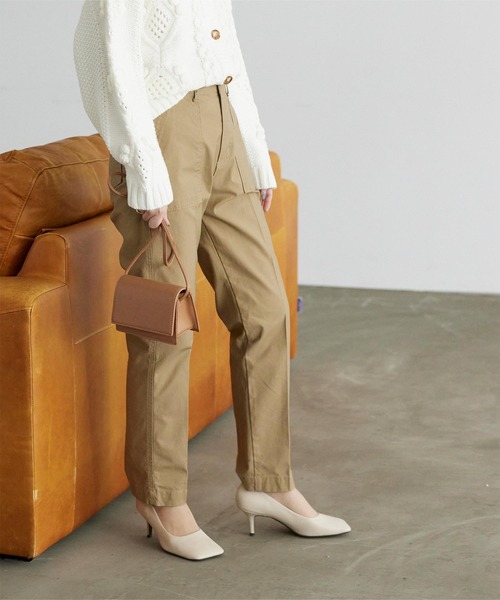 titivate（ティティベイト）の「ベイカーテーパードパンツ（その他パンツ・レディース・ベージュ/カーキ/ネイビー・S/M/L）」の2枚目の写真