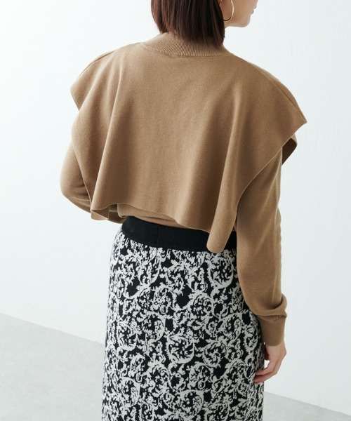 BONbazaar（ボンバザール）の「ケープロングニット（ニット/セーター・レディース・グリーン/モカ/ブラック/オフホワイト・FREE）」の3枚目の写真