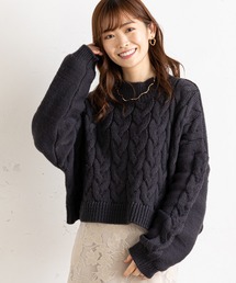 ロービングヤーンショートケーブルニット