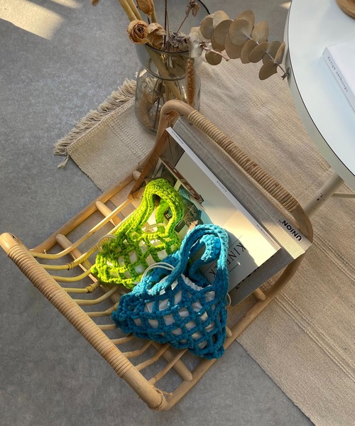 AS KNOW AS plus（アズノゥアズプラス）の「カラフル ミニあみバッグ（ハンドバッグ・レディース・ブラック/ピンク/イエロー/オレンジ/ブルー/グリーン・FREE）」の8枚目の写真