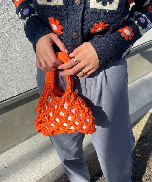 AS KNOW AS plus（アズノゥアズプラス）の「カラフル ミニあみバッグ（ハンドバッグ・レディース・ブラック/ピンク/イエロー/オレンジ/ブルー/グリーン・FREE）」の13枚目の写真