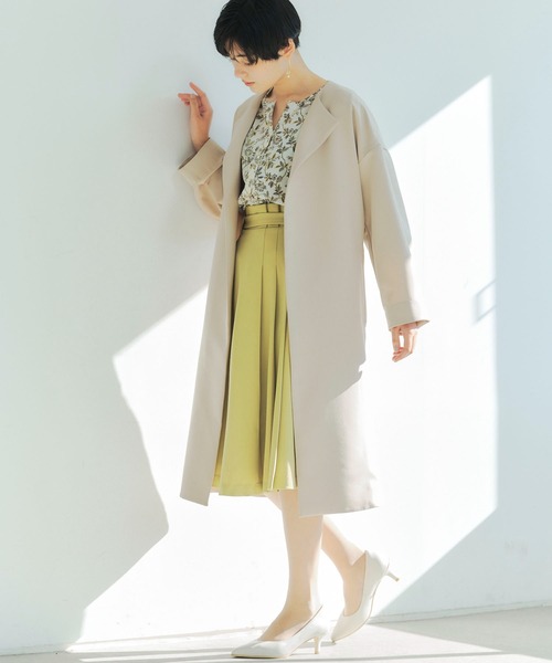 YECCA VECCA(イェッカヴェッカ)の「ノーカラーガウンコート *◆(ノーカラーコート・レディース・ライトグリーン/サックスブルー/ライトベージュ・FREE)」の2枚目の写真