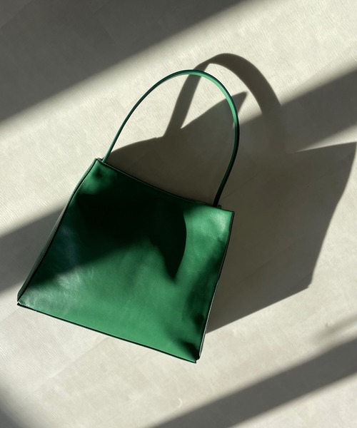 RIVE DROITE(リヴドロワ)の「BASICレザーワンハンドルバッグ(トートバッグ・レディース・ブラック/グリーン・FREE)」の1枚目の写真