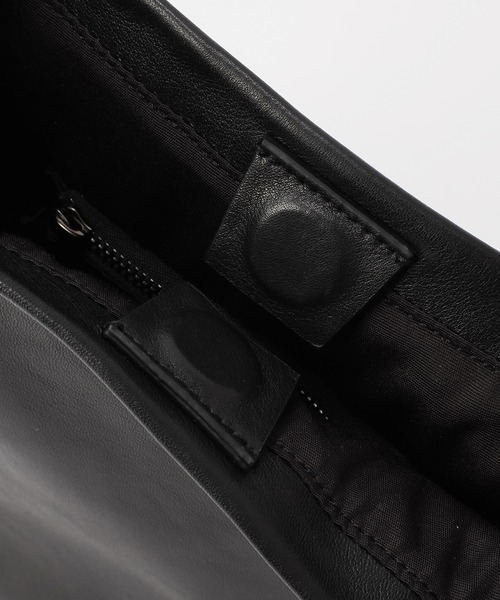 RIVE DROITE(リヴドロワ)の「BASICレザーワンハンドルバッグ(トートバッグ・レディース・ブラック/グリーン・FREE)」の5枚目の写真