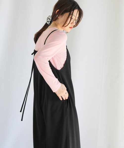 select MOCA(セレクトモカ)の「ホルターネックバックリボンリラックスサロペット(サロペット/オーバーオール・レディース・ブラック/モカ・FREE)」の3枚目の写真