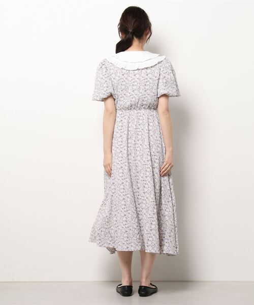 lissi Boutique（リージーブティック）の「【lissi Boutique】フラワーレースカラーパフスリーブロングワンピース（ワンピース・レディース・ホワイト・FREE）」の3枚目の写真