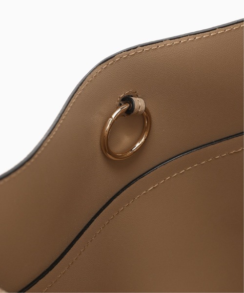 LE TALON（ルタロン）の「LE TALON チャームツキ2WAYBAG（トートバッグ・レディース・アイボリー/ベージュ・FREE）」の14枚目の写真