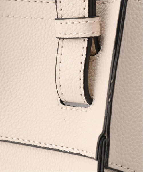 LE TALON（ルタロン）の「LE TALON チャームツキ2WAYBAG（トートバッグ・レディース・アイボリー/ベージュ・FREE）」の5枚目の写真