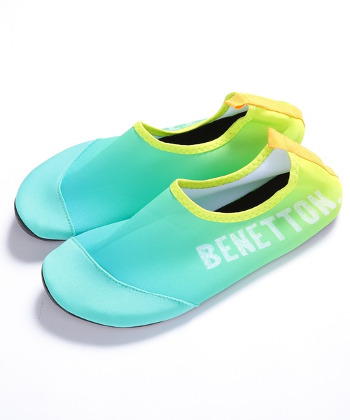 BENETTON (UNITED COLORS OF BENETTON)（ベネトンユナイテッドカラーズオブベネトン）の「【BENETTON:ベネトン】レディースグラデーションアクアシューズ  マリンシューズ（サンダル・レディース・ブルー/ミント/ピンク/パープル・LARGE/MEDIUM）」の2枚目の写真