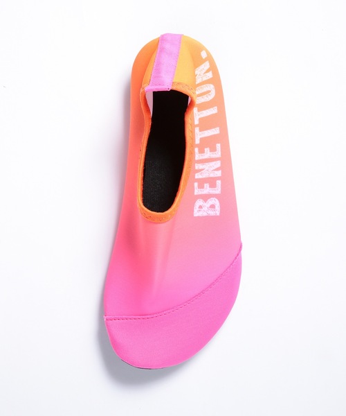 BENETTON (UNITED COLORS OF BENETTON)（ベネトンユナイテッドカラーズオブベネトン）の「【BENETTON:ベネトン】レディースグラデーションアクアシューズ  マリンシューズ（サンダル・レディース・ブルー/ミント/ピンク/パープル・LARGE/MEDIUM）」の10枚目の写真