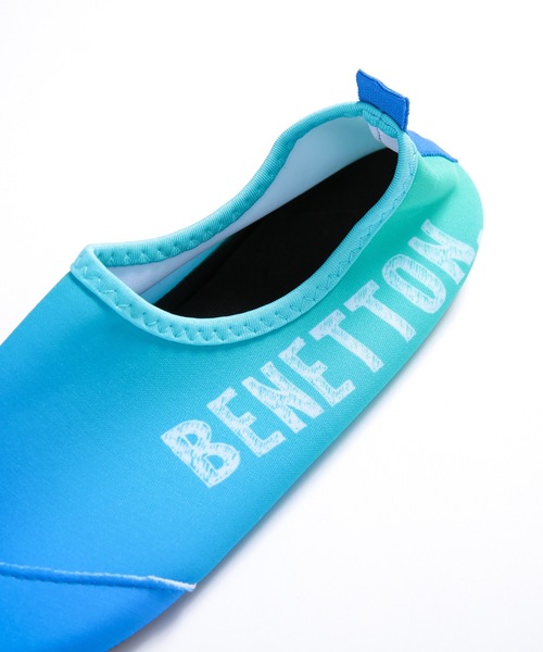 BENETTON (UNITED COLORS OF BENETTON)（ベネトンユナイテッドカラーズオブベネトン）の「【BENETTON:ベネトン】レディースグラデーションアクアシューズ  マリンシューズ（サンダル・レディース・ブルー/ミント/ピンク/パープル・LARGE/MEDIUM）」の17枚目の写真