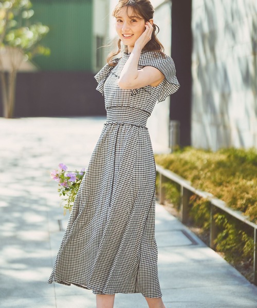 NOELA(ノエラ)の「【WEB限定】メロー切替ワンピース(ワンピース・レディース・ベージュ/その他1/ブラック・M/S)」の3枚目の写真