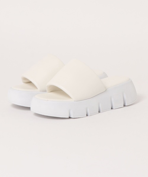 alala（アララ）の「厚底シャークソールクッションスポサン　◇（サンダル・レディース・ブラック/グリーン/アイボリー・LL/S/M/L）」の8枚目の写真