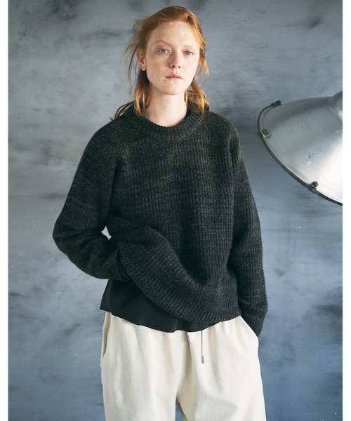 UNFIL（アンフィル）の「unfil アンフィル / royal baby alpaca ribbed-knit sweater ロイヤルベビーアルパカ リブニット セーター / WWFL-UU011（ニット/セーター・メンズ・ダークブラウン/オフホワイト・4/5）」の11枚目の写真