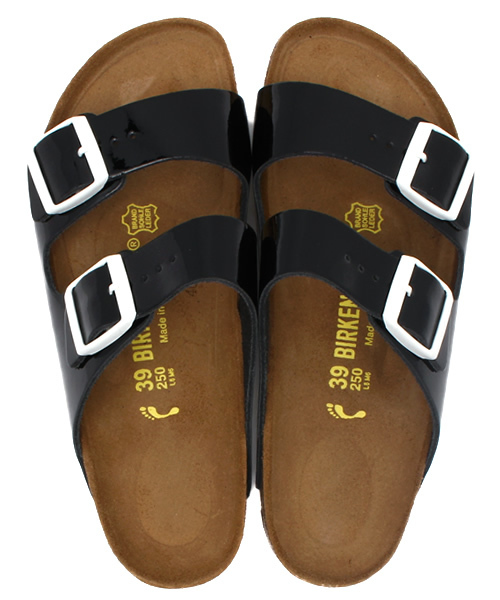 BIRKENSTOCK(ビルケンシュトック)の「■Oggi8月/DRESS・SEDA7月号掲載■ARIZONA NL Black Patent(UNISEX)(サンダル・メンズ・ブラック×ホワイト・43/40/42/41/39)」の6枚目の写真
