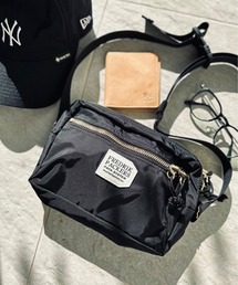 FREDRIK PACKERS（フレドリックパッカーズ）の「FREDRIK PACKERS　フレドリックパッカーズ / 420D SNUG SHOULDER(M)（ショルダーバッグ）」