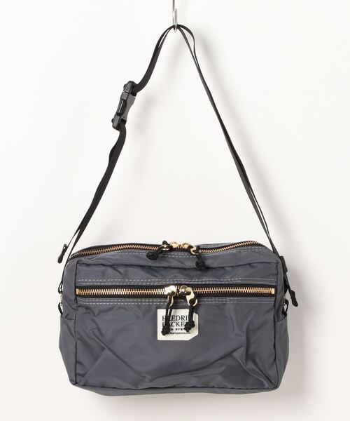 FREDRIK PACKERS（フレドリックパッカーズ）の「FREDRIK PACKERS　フレドリックパッカーズ / 420D SNUG SHOULDER(M)（ショルダーバッグ・レディース・ホワイト/ネイビー/オリーブ/シルバー/タン/ブラック/チャコールグレー/カーキ・ONESIZE）」の20枚目の写真