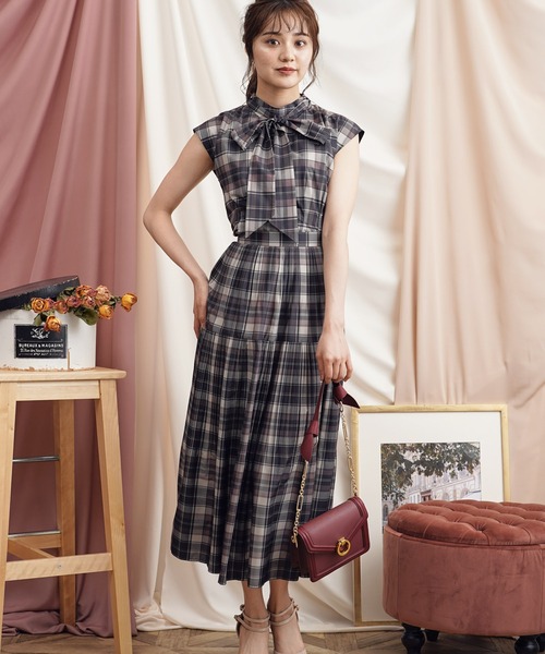 NOELA(ノエラ)の「タフタチェックスカート(スカート・レディース・ブラック/ベージュ/オフホワイト・S/M)」の10枚目の写真