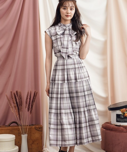 NOELA(ノエラ)の「タフタチェックスカート(スカート・レディース・ブラック/ベージュ/オフホワイト・S/M)」の5枚目の写真