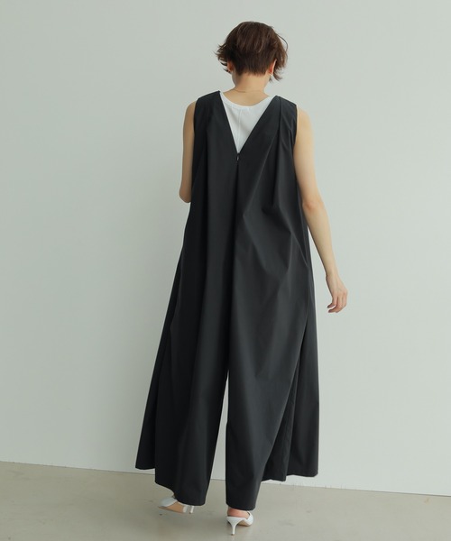ETRE TOKYO(エトレトウキョウ)の「タックテントオールインワン(ワンピース・レディース・ブラック/カーキ・S/M)」の10枚目の写真