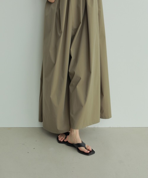 ETRE TOKYO(エトレトウキョウ)の「タックテントオールインワン(ワンピース・レディース・ブラック/カーキ・S/M)」の14枚目の写真