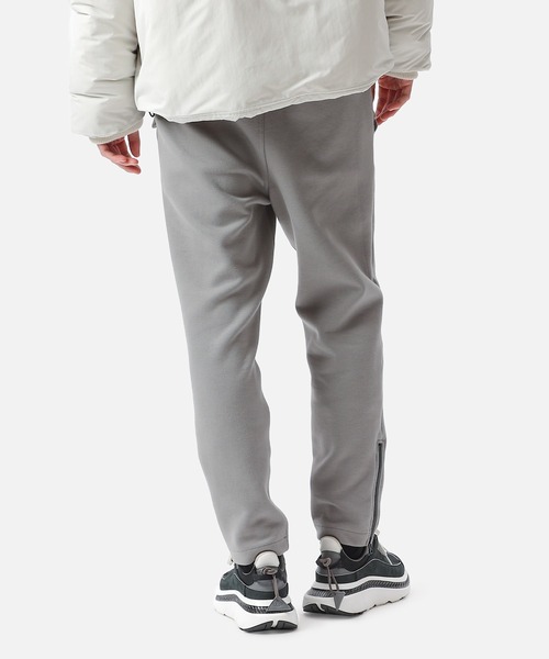 SOPHNET.（ソフネット）の「TECH KNIT HEM ZIP PANTS（スウェットパンツ・メンズ・ブラック/グレー・SMALL/MEDIUM/LARGE/X-LARGE）」の10枚目の写真