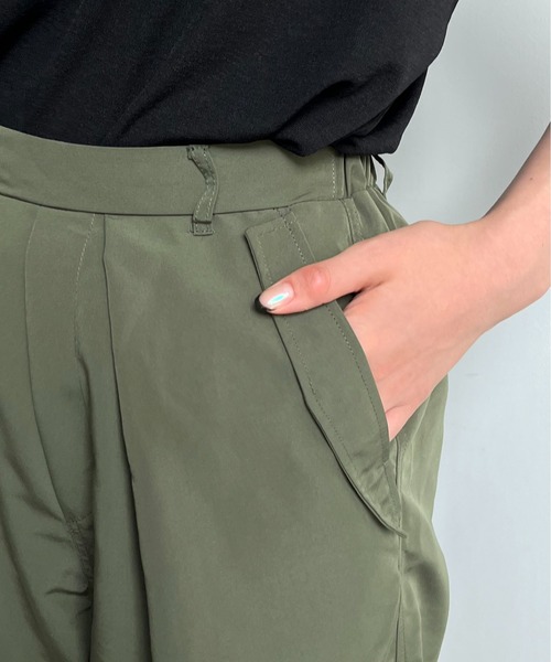 prose verse（プロズヴェール）の「裾ドロストパラシュートパンツ（カーゴパンツ・レディース・ブラック/カーキ/ピンク・MEDIUM）」の6枚目の写真