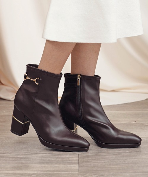 NOELA（ノエラ）の「ビットポイントショートブーツ（ブーツ・レディース・ブラック/ブラウン/ベージュ・M/L/S）」の7枚目の写真