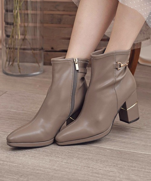 NOELA（ノエラ）の「ビットポイントショートブーツ（ブーツ・レディース・ブラック/ブラウン/ベージュ・M/L/S）」の17枚目の写真