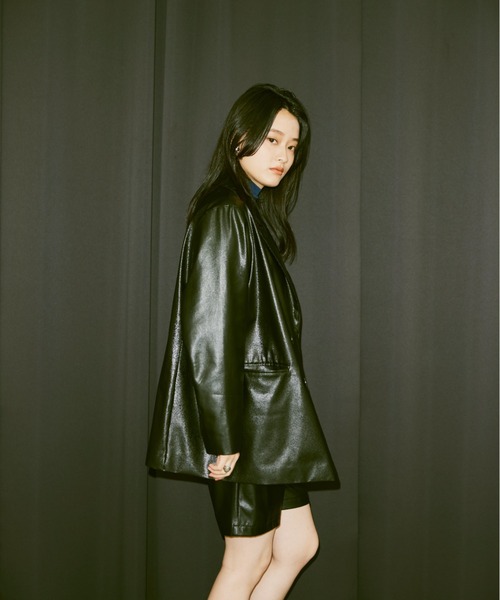 Happy John(ハッピージョン)の「fake leather jacket/フェイクレザージャケット(テーラードジャケット・レディース・ブラック/ベージュ・FREE)」の9枚目の写真