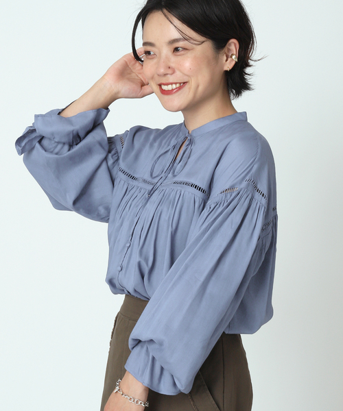 B.C STOCK(ベーセーストック)の「キャンディースリーブブラウス(シャツ/ブラウス・レディース・ブラウン/ブラック系その他/ブルー/オレンジ・FREE)」の4枚目の写真