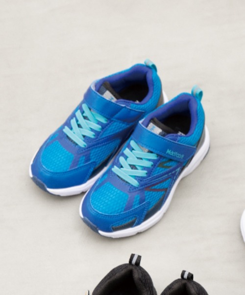 MAD FOOT（マッドフット）の「MADFOOT! マッドフット キッズ スポーツシューズ 【幅広3E】 スニーカー 840006（スニーカー・キッズ・ブラック/ブラック系その他/ブルー・16.0cm/16.5cm/18.0cm/17.5cm/19.0cm/18.5cm/17.0cm）」の3枚目の写真