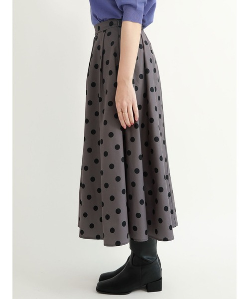 Te chichi TERRASSE(テチチテラス)の「ドットフレアスカート(スカート・レディース・モカ/ブラック/チャコール・フリ-)」の15枚目の写真