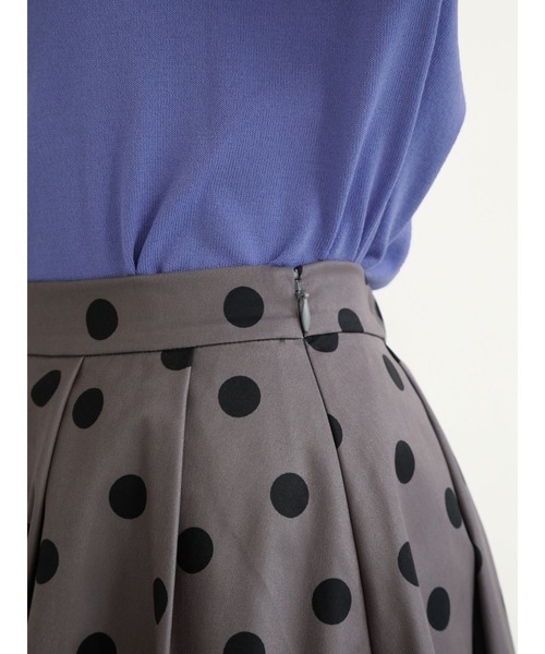Te chichi TERRASSE(テチチテラス)の「ドットフレアスカート(スカート・レディース・モカ/ブラック/チャコール・フリ-)」の17枚目の写真