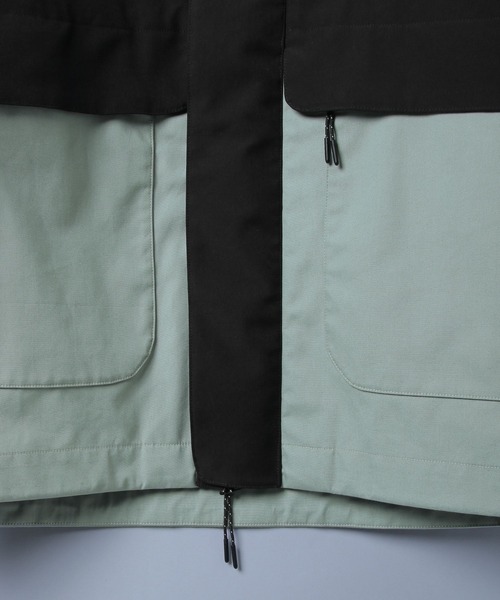 NUMERALS（ヌメラルズ）の「[NUMERALS]3レイヤーマウンテンパーカー（マウンテンパーカー・メンズ・ブラック/ライトグリーン・MEDIUM/LARGE）」の12枚目の写真