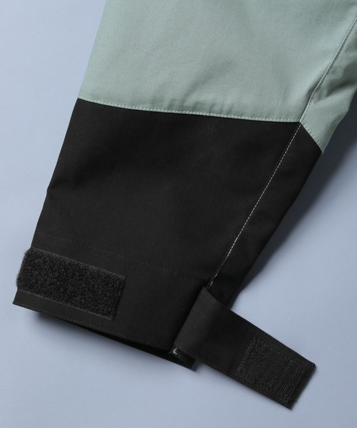 NUMERALS（ヌメラルズ）の「[NUMERALS]3レイヤーマウンテンパーカー（マウンテンパーカー・メンズ・ブラック/ライトグリーン・MEDIUM/LARGE）」の16枚目の写真