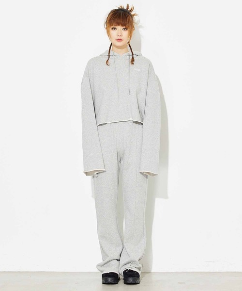 X-girl（エックスガール）の「CROPPED SWEAT HOODIE（パーカー・レディース・チャコール/ブラウン/アッシュ・S/M）」の20枚目の写真