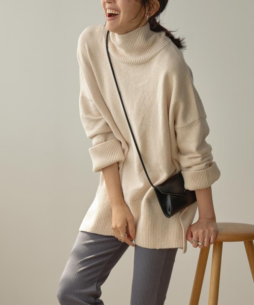 KOBE LETTUCE（コウベレタス）の「選べる2タイプ サイドスリットチュニックニット（ニット/セーター・レディース・ホワイト系1/ベージュ系その他/ホワイト系/グレー系/ホワイト系その他/ホワイト×ブラック/ブルー系その他2/チャコールグレー/ブルー系その他/ベージュ系その他2/ホワイト系その他2/ホワイト×グリーン/ブラック系その他2/グレー系その他2/グレー系その他/ブラック系その他・2/1）」の8枚目の写真