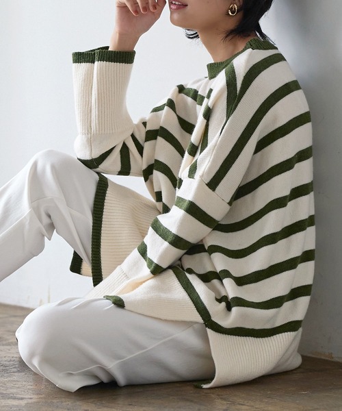 KOBE LETTUCE（コウベレタス）の「選べる2タイプ サイドスリットチュニックニット（ニット/セーター・レディース・ホワイト系1/ベージュ系その他/ホワイト系/グレー系/ホワイト系その他/ホワイト×ブラック/ブルー系その他2/チャコールグレー/ブルー系その他/ベージュ系その他2/ホワイト系その他2/ホワイト×グリーン/ブラック系その他2/グレー系その他2/グレー系その他/ブラック系その他・2/1）」の20枚目の写真