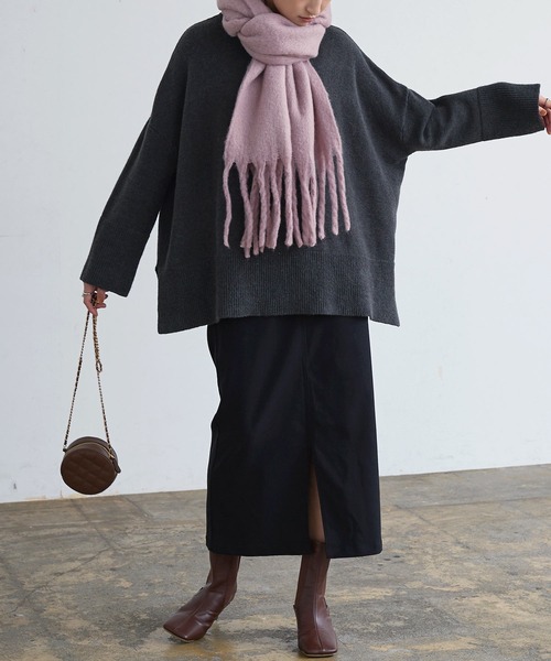 KOBE LETTUCE（コウベレタス）の「選べる2タイプ サイドスリットチュニックニット（ニット/セーター・レディース・ホワイト系1/ベージュ系その他/ホワイト系/グレー系/ホワイト系その他/ホワイト×ブラック/ブルー系その他2/チャコールグレー/ブルー系その他/ベージュ系その他2/ホワイト系その他2/ホワイト×グリーン/ブラック系その他2/グレー系その他2/グレー系その他/ブラック系その他・2/1）」の22枚目の写真