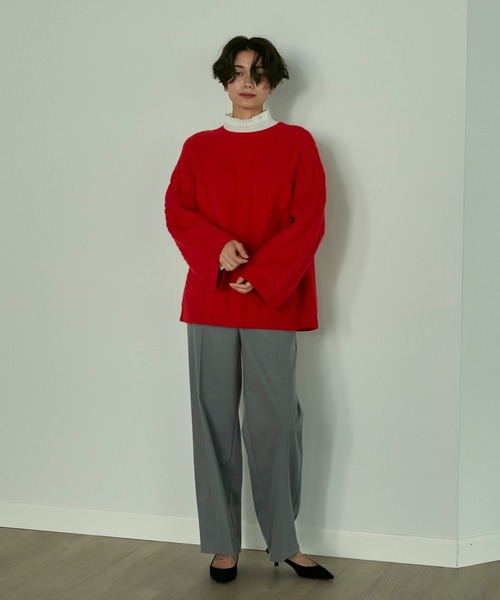 INED(イネド)の「変則ケーブル柄ニット レイヤード 着丈長め セーター(ニット/セーター・レディース・オフホワイト/キャメル/レッド/イエロー・9号)」の13枚目の写真