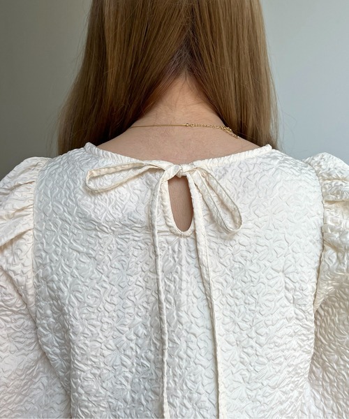 ドラジェ　フラワージャガードペプラムブラウス yuumiさんコラボ】フラワージャガードペプラムブラウス