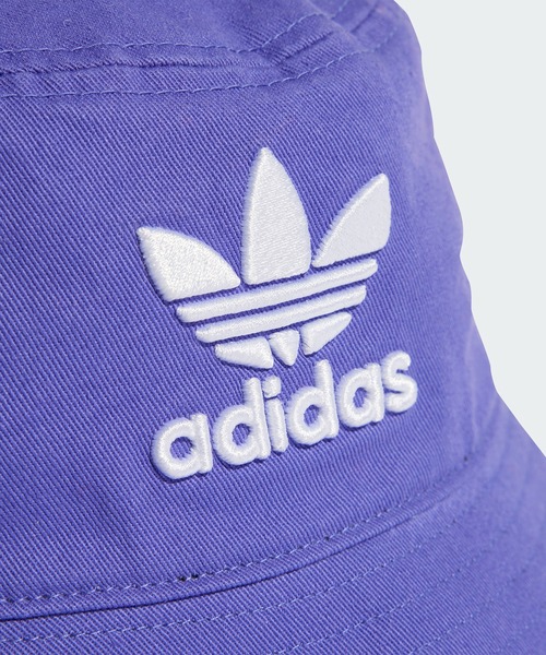 adidas(アディダス)の「アディカラー クラシック ストーンウォッシュ バケットハット / アディダスオリジナルス adidas Originals(ハット・メンズ・ブラック/パープル/ブラック×ブラック・SMALL/LARGE/MEDIUM/X-LARGE)」の9枚目の写真